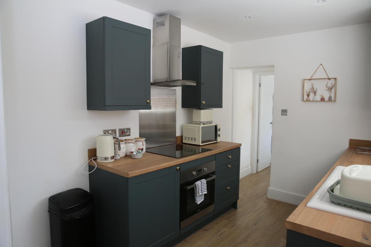 Fully Refurbished Property-March 22-Next To Beach Lowestoft Exterior foto